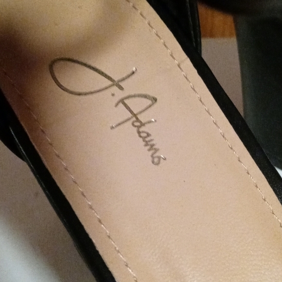 NWOT J. Adams Elaine size 10 with 3.5"heel  black leather Upper - Picture 4 of 12